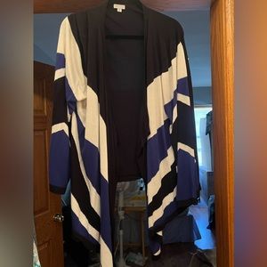 Long sleeve cardigan, 30/32w, Avenue, worn once